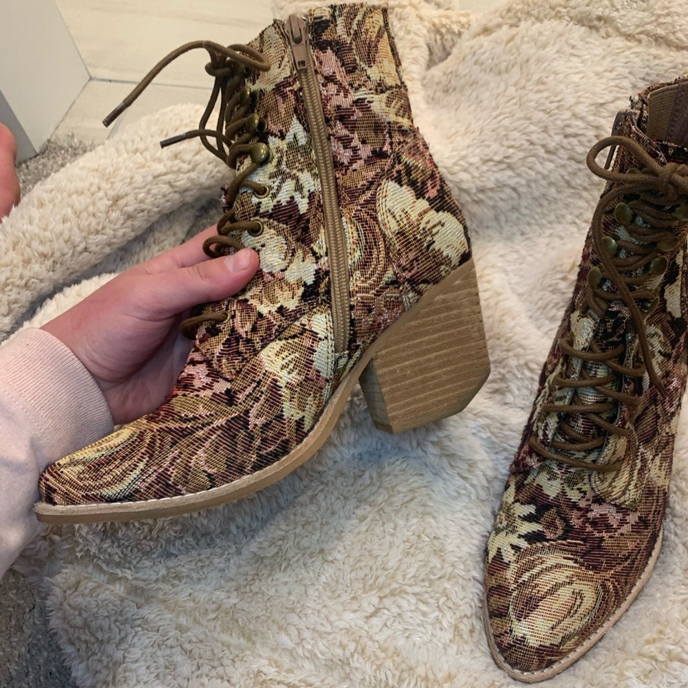 Jeffrey Campbell booties